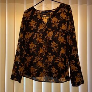 SHEIN Keyhole Neck Floral Top